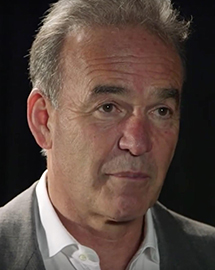 نیک برومفیلد (Nick Broomfield)