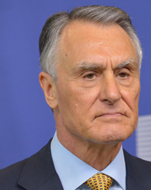 آنیبال کاواکو سیلوا (Aníbal Cavaco Silva)